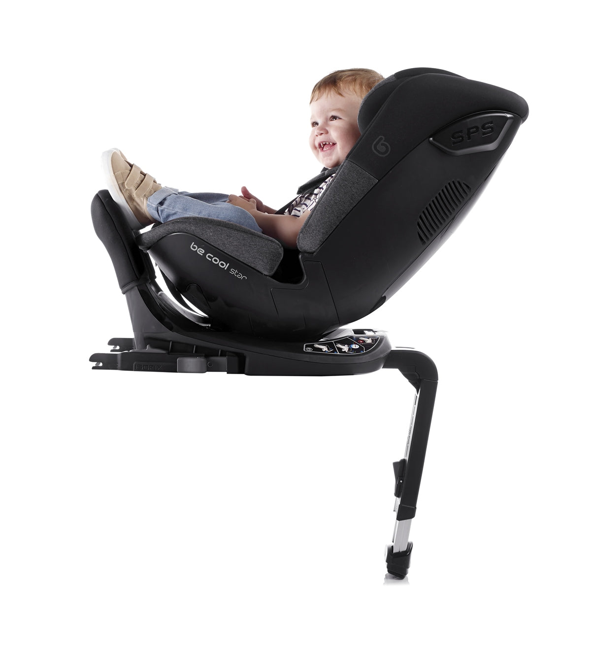 Child in a black car seat with 'GPS' branding on a white background