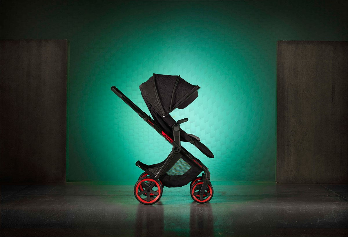 Jané Crosslight Pro Carbon 3in1 Travel System with Lie-Flat Kombibaby Car Seat