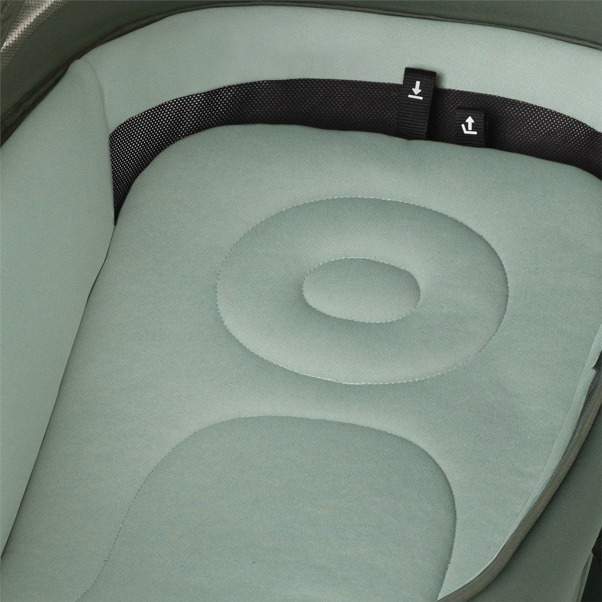 Jane Muum-4 Lie-Flat 360 Baby Car Seat Bundle