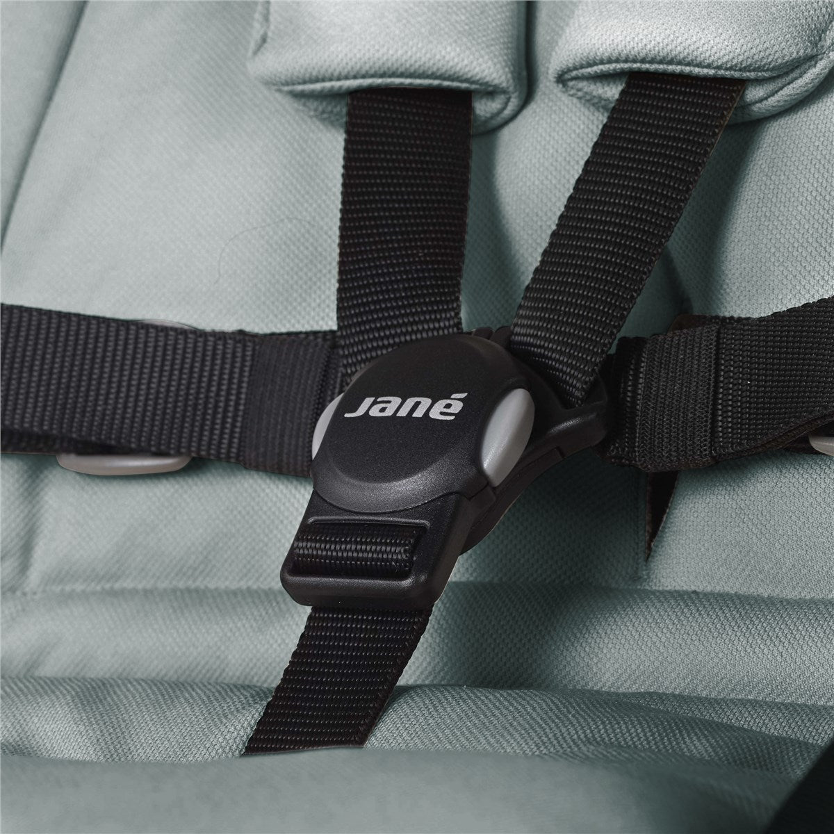 Jane Muum-4 Lie-Flat 360 Baby Car Seat Bundle